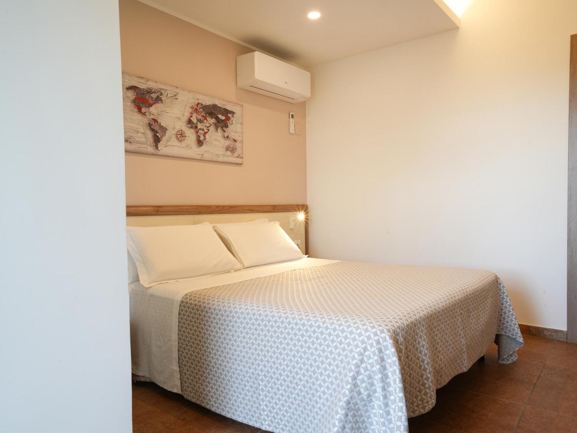 Marinella Parking Wi-fi Attrezzata Hotel 3*