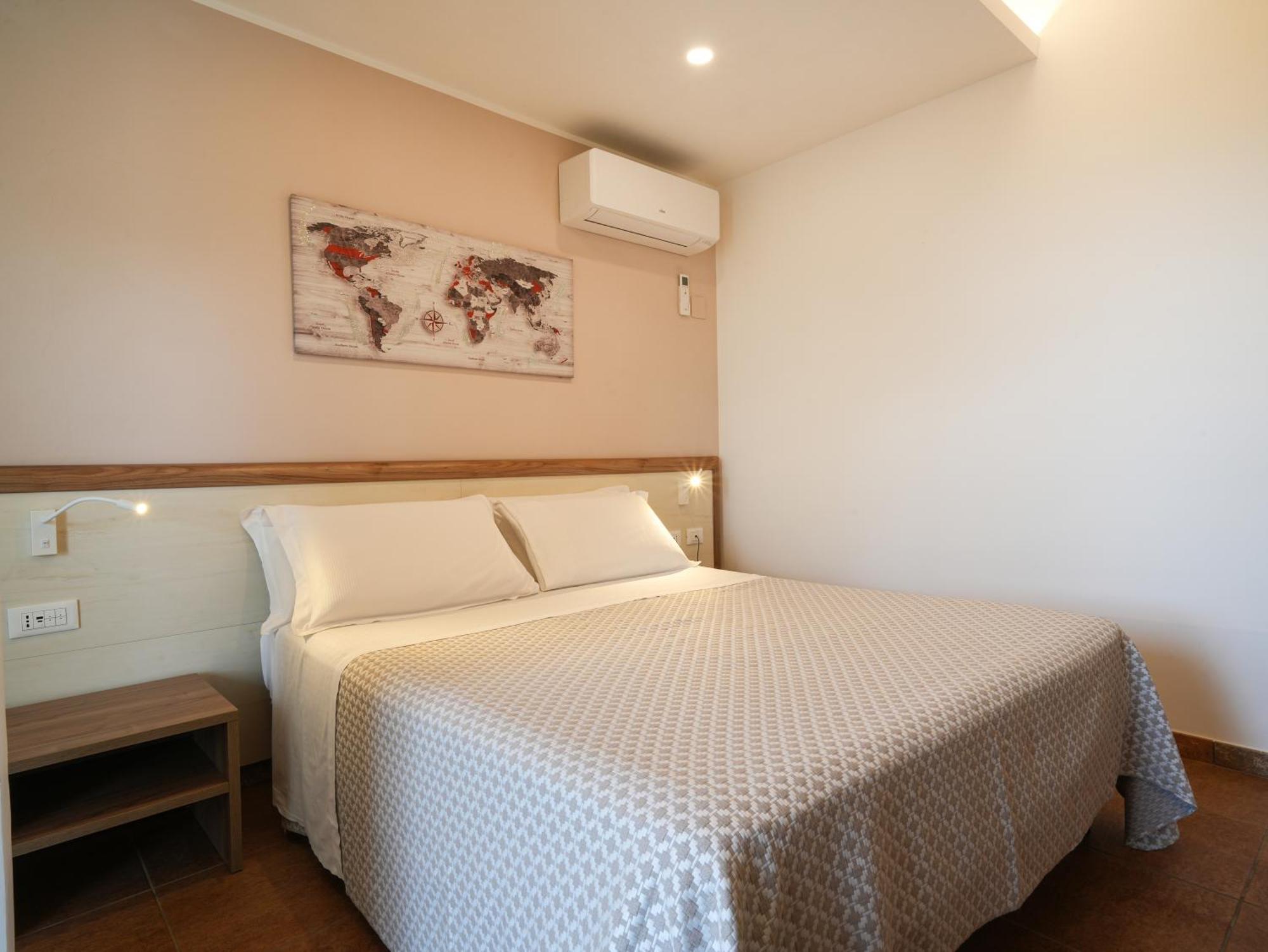 Hotel Marinella Parking Wi-fi Attrezzata Capo Vaticano