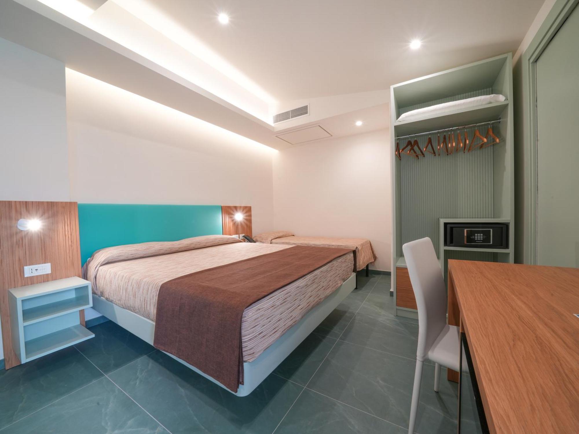 Marinella Parking Wi-fi Attrezzata 3* Capo Vaticano