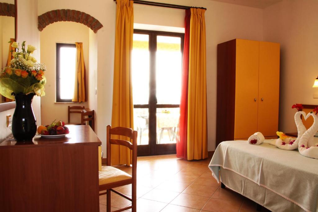 Hotel Marinella