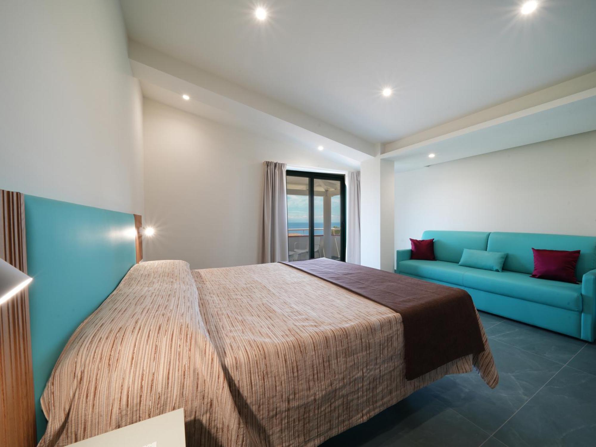 Marinella Parking Wi-fi Attrezzata Hotel